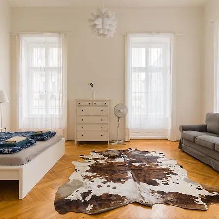 Apartman Broadway Near Opera *